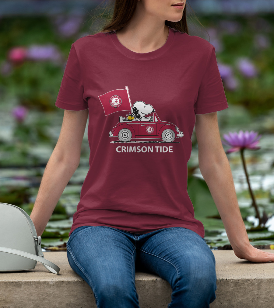 Alabama Crimson Tide Snoopy Woodstock Driving Car T-Shirt