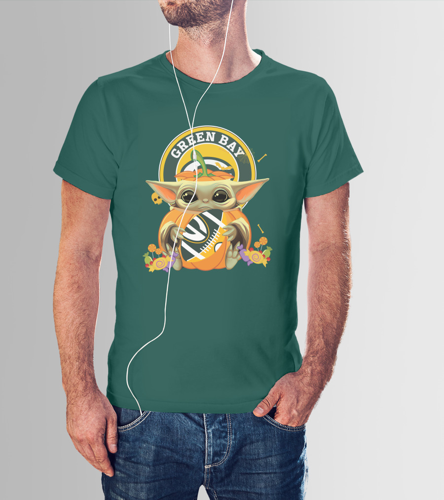 Halloween Pumpkin Baby Yoda Hug Green Bay Packers T-Shirt