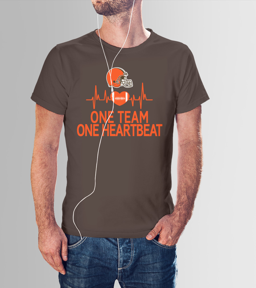 Cleveland Browns Football Helmet One Team One Heartbeat T-Shirt