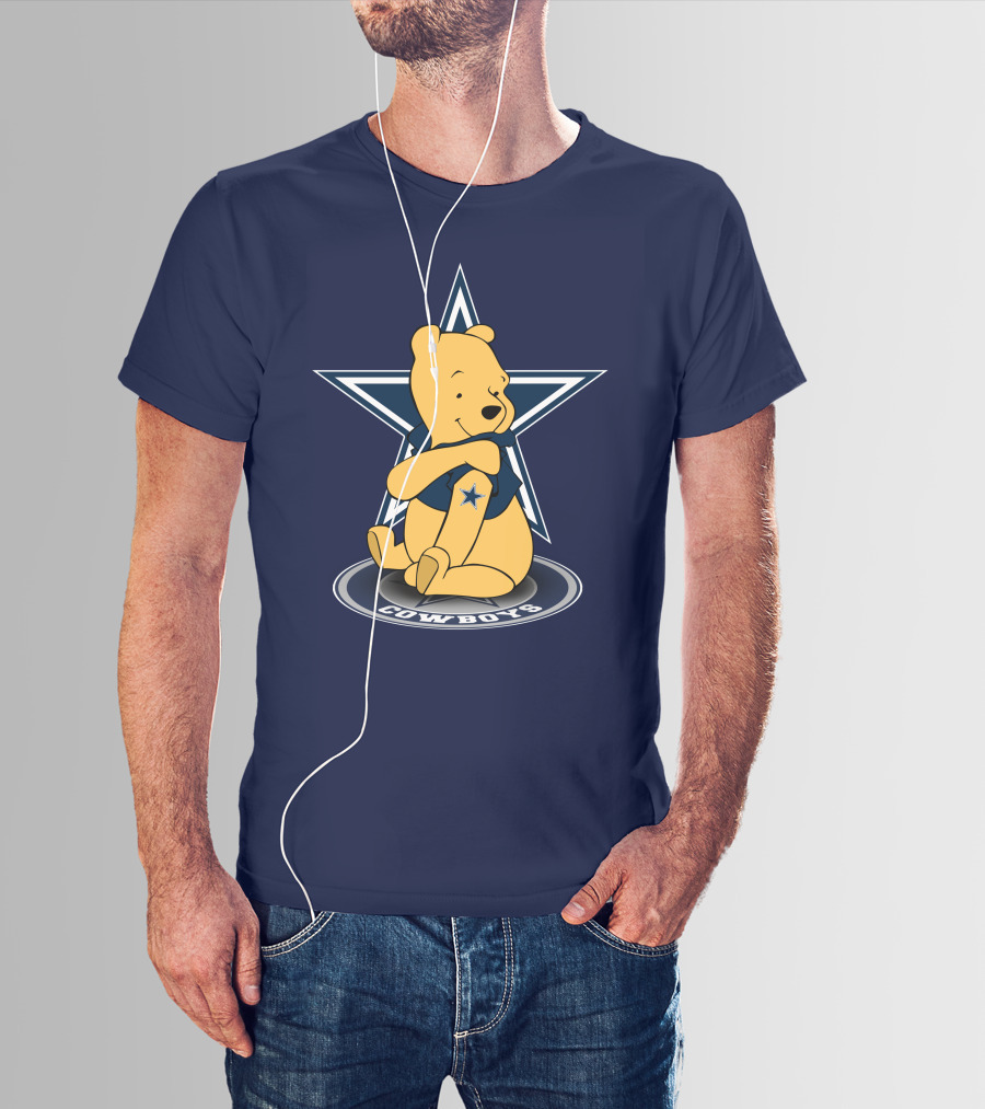Dallas Cowboys Winnie The Pooh Star Logo Hugging Sitting T-Shirt