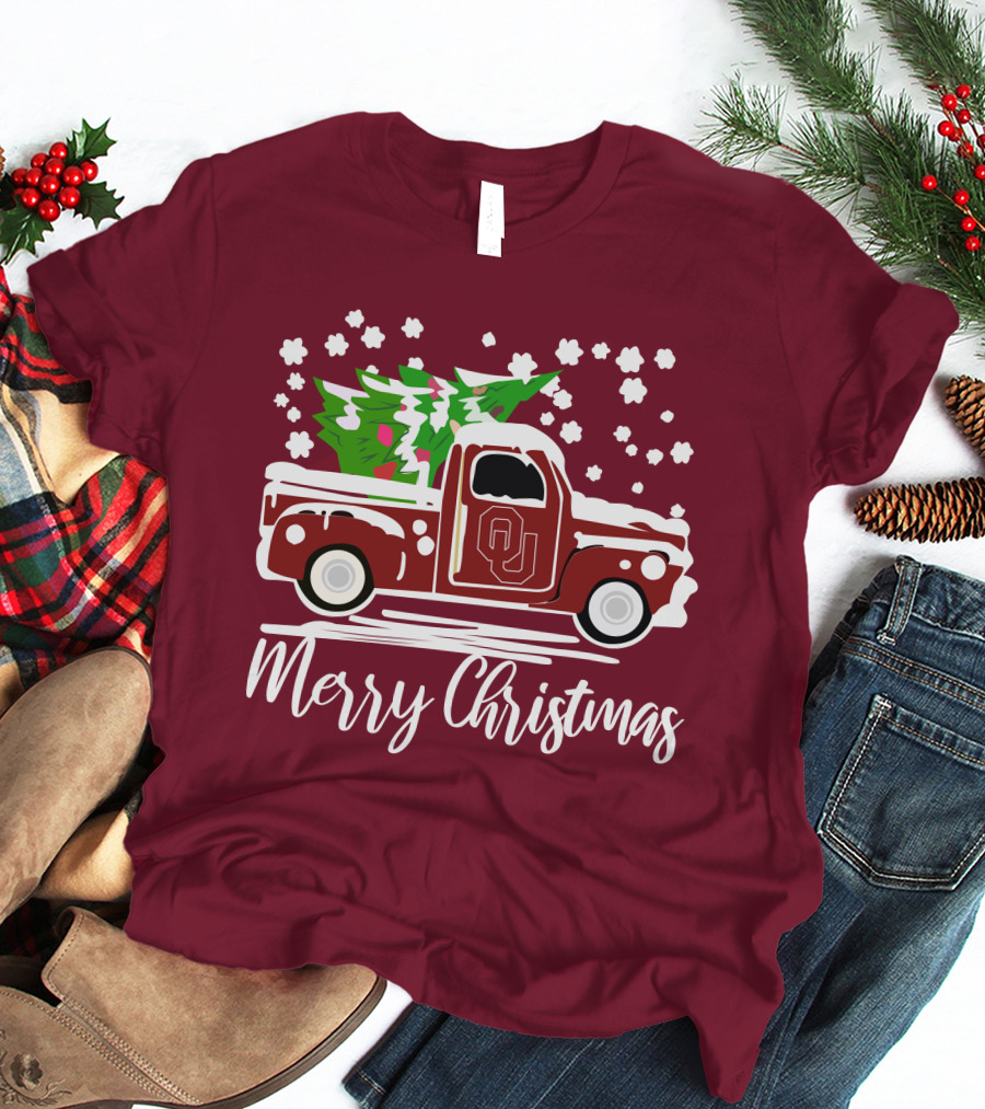 Merry Christmas Oklahoma Sooners Vintage Truck With Tree T-Shirt