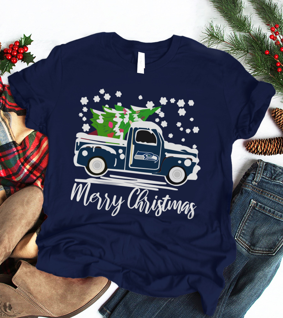 Seattle Seahawks Vintage Truck Merry Christmas Snowflakes And Tree T-Shirt