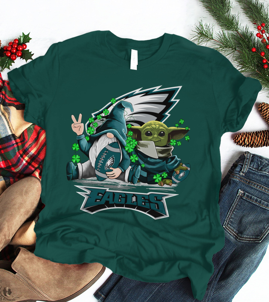 Philadelphia Eagles Leprechauns Gnomes Baby Yoda Hug Football T-Shirt