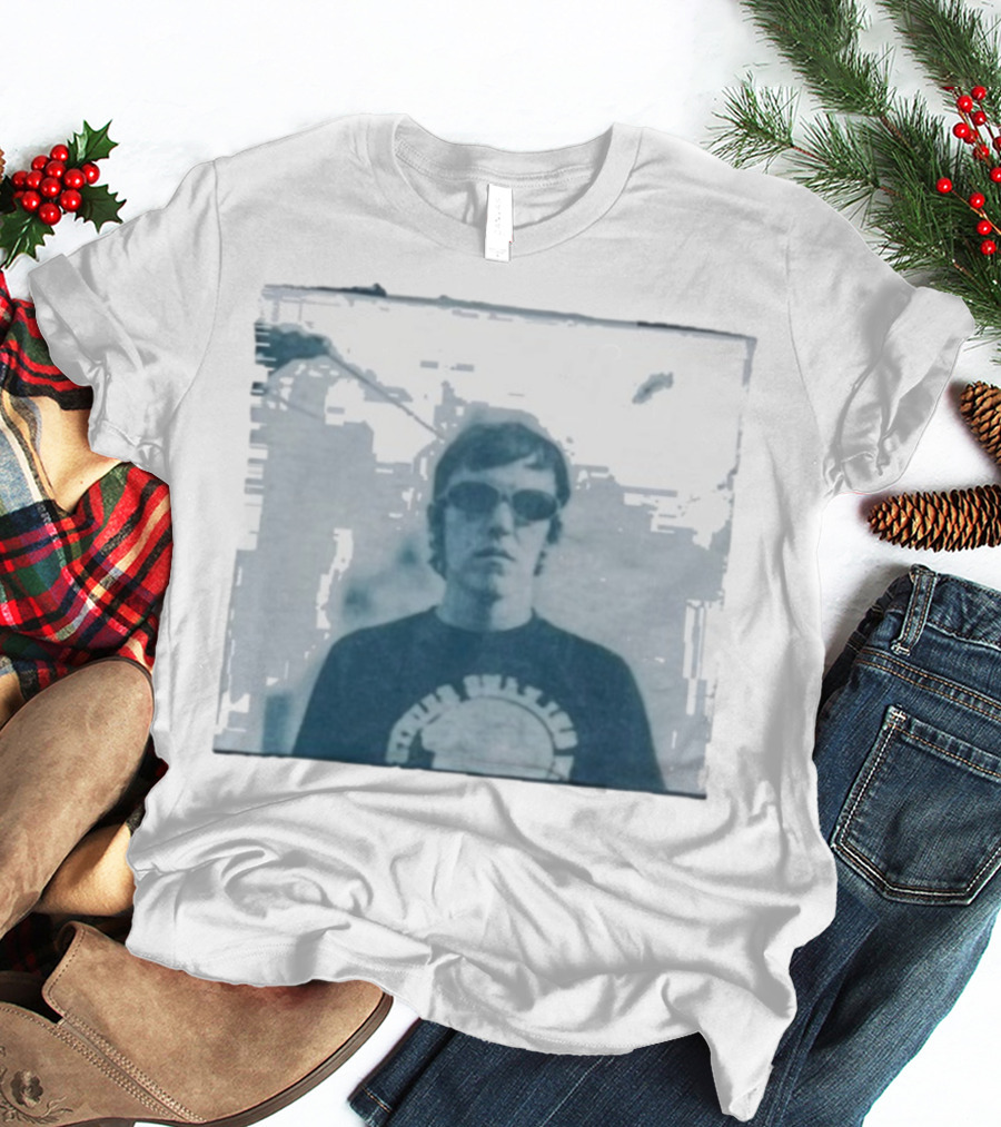 Elliott Smith Figure With Nirvana Sunburst Logo T-Shirt