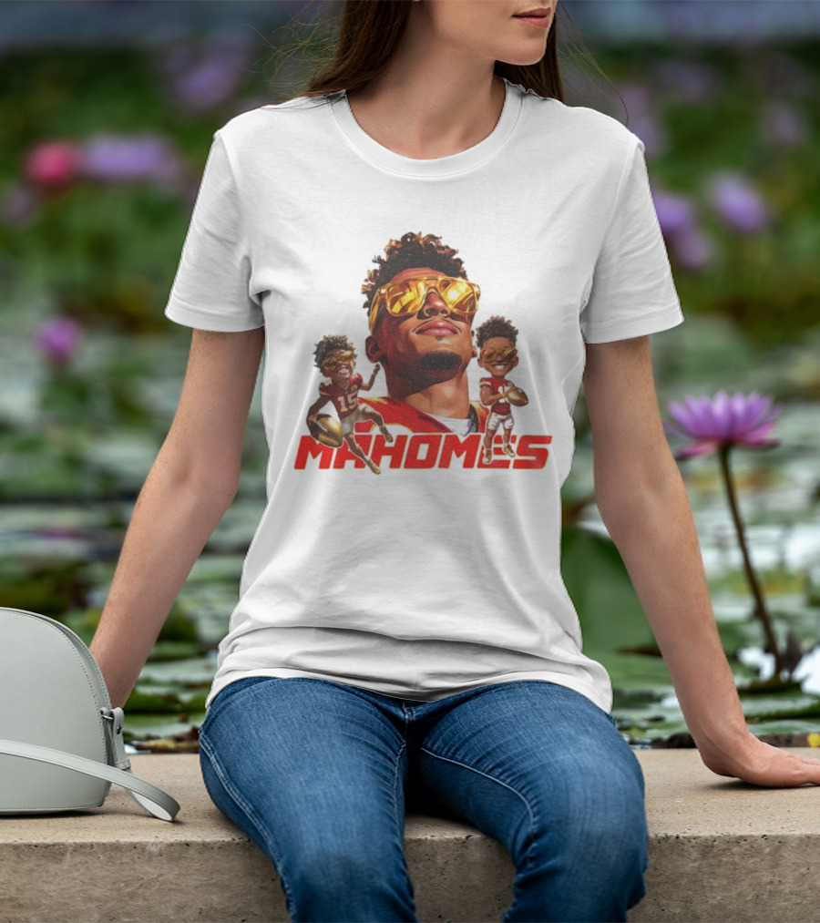 Patrick Mahomes Kansas City Chiefs Football Player Caricature Mahomes 2025 T-Shirt