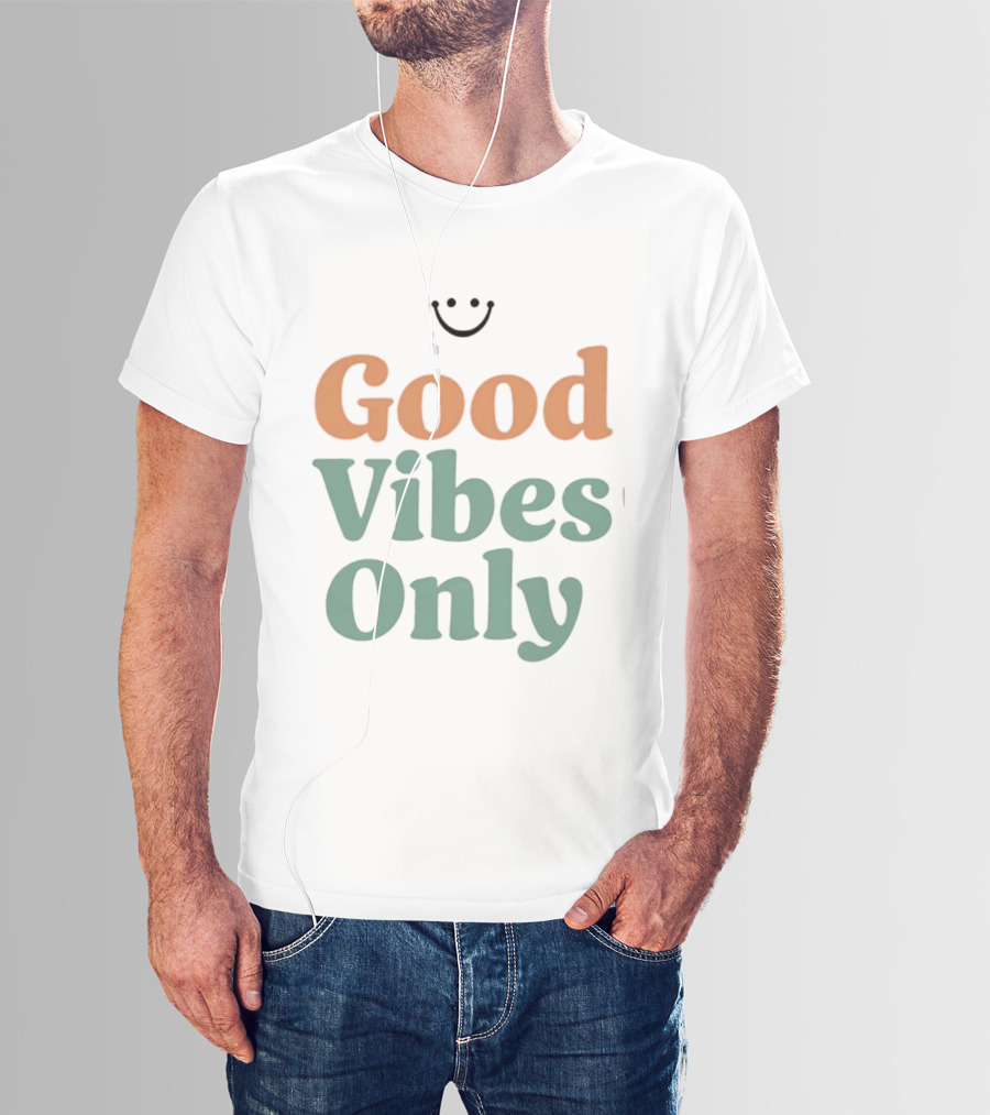 Good Vibes Only Retro Smile Iconic Phrase 70s Style T-Shirt