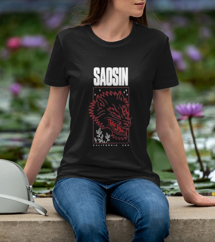 Saosin California USA Wolf Red Outline Design T-Shirt