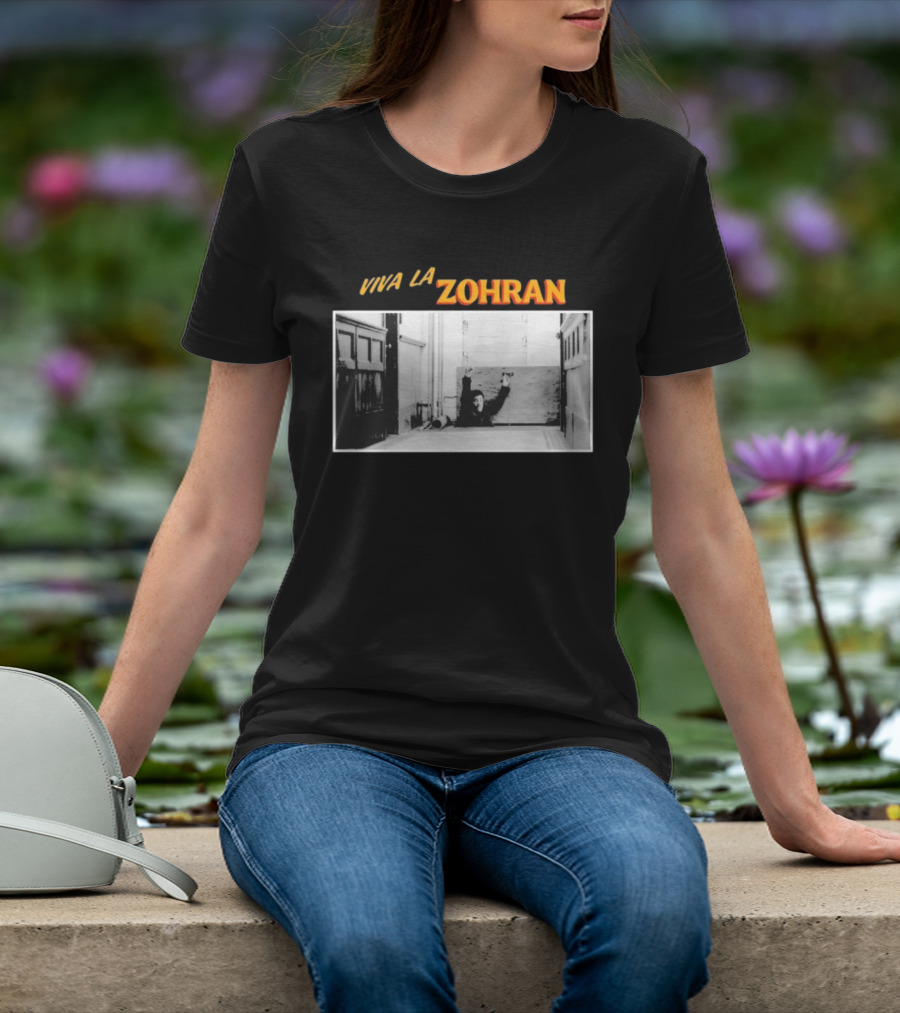 Viva La Zohran Zohran Mamdani Black And White Hallway Enthusiastic Expression T-Shirt