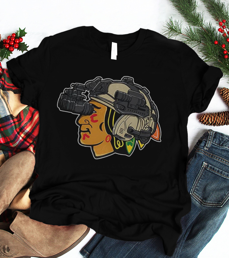 Chicago Blackhawks Soldier Helmet Hockey Icon T-Shirt