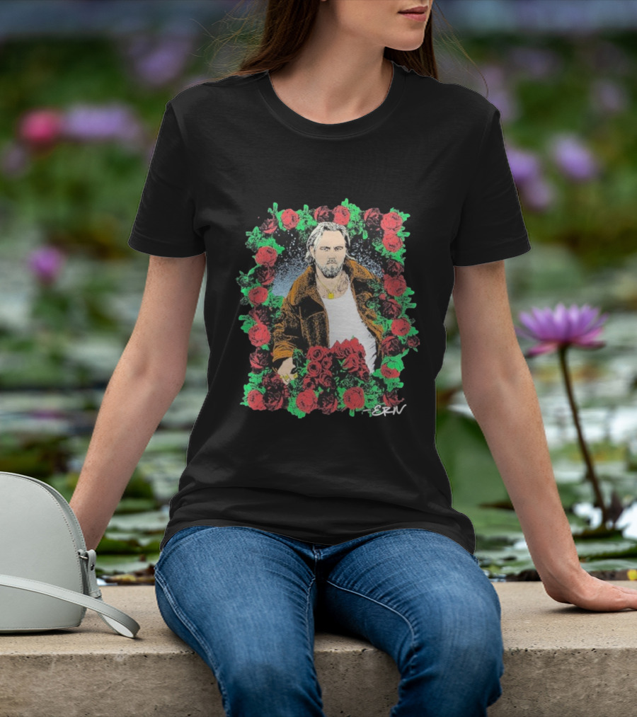 Ernest Photo Flowers Illustration Roses Portrait With ERN Signature T-Shirt