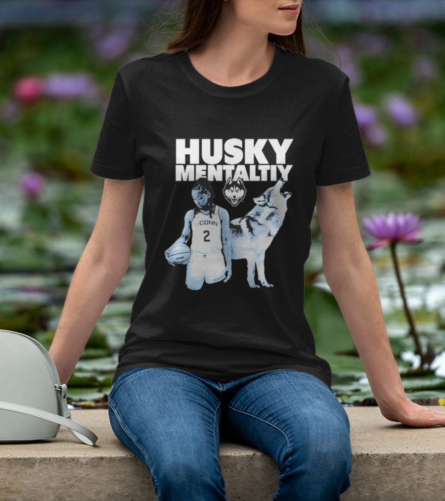 Kamorea Arnold UConn Huskies Basketball Husky Mentality T-Shirt