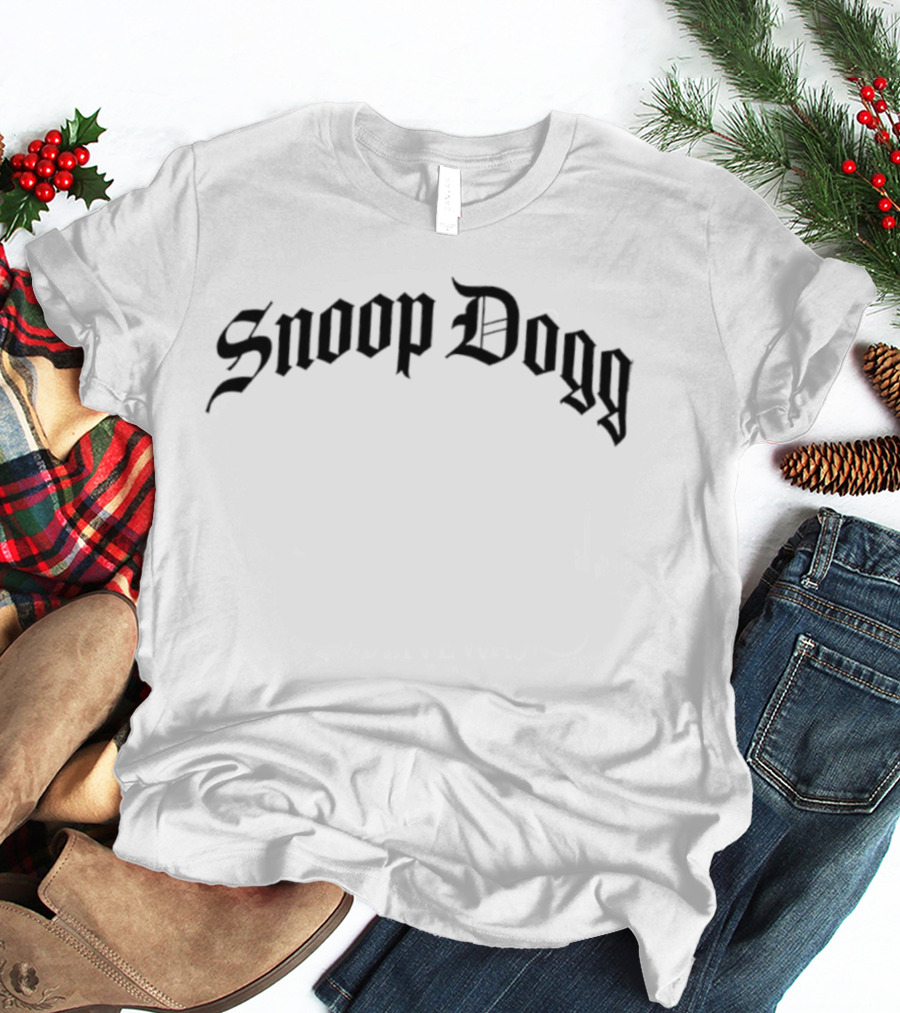 Snoop Dogg Long Beach California Blackletter Style T-Shirt