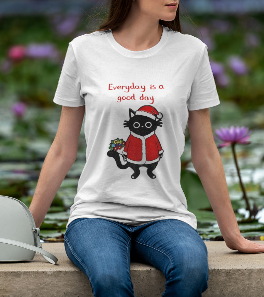 Everyday Is A Good Day Black Cat Santa Merry Christmas T-Shirt