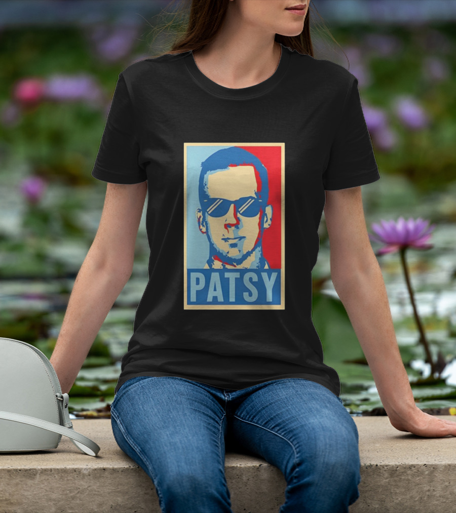 Patsy Sunglasses Retro Pop Art Style T-Shirt