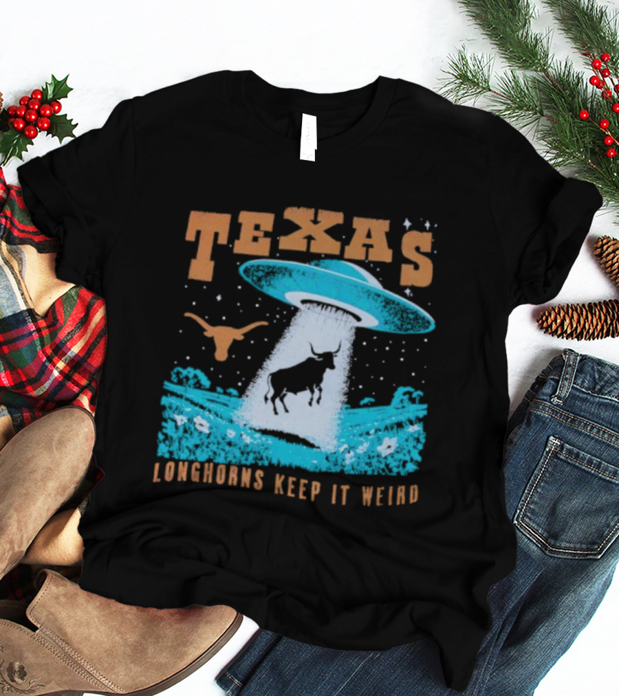 Texas Longhorns Keep It Weird UFO And Cactus Scene T-Shirt