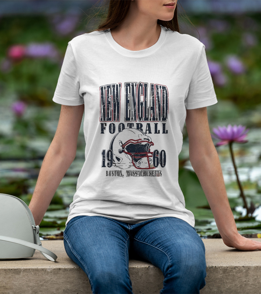 New England Football 1960 Boston Massachusetts Helmet T-Shirt
