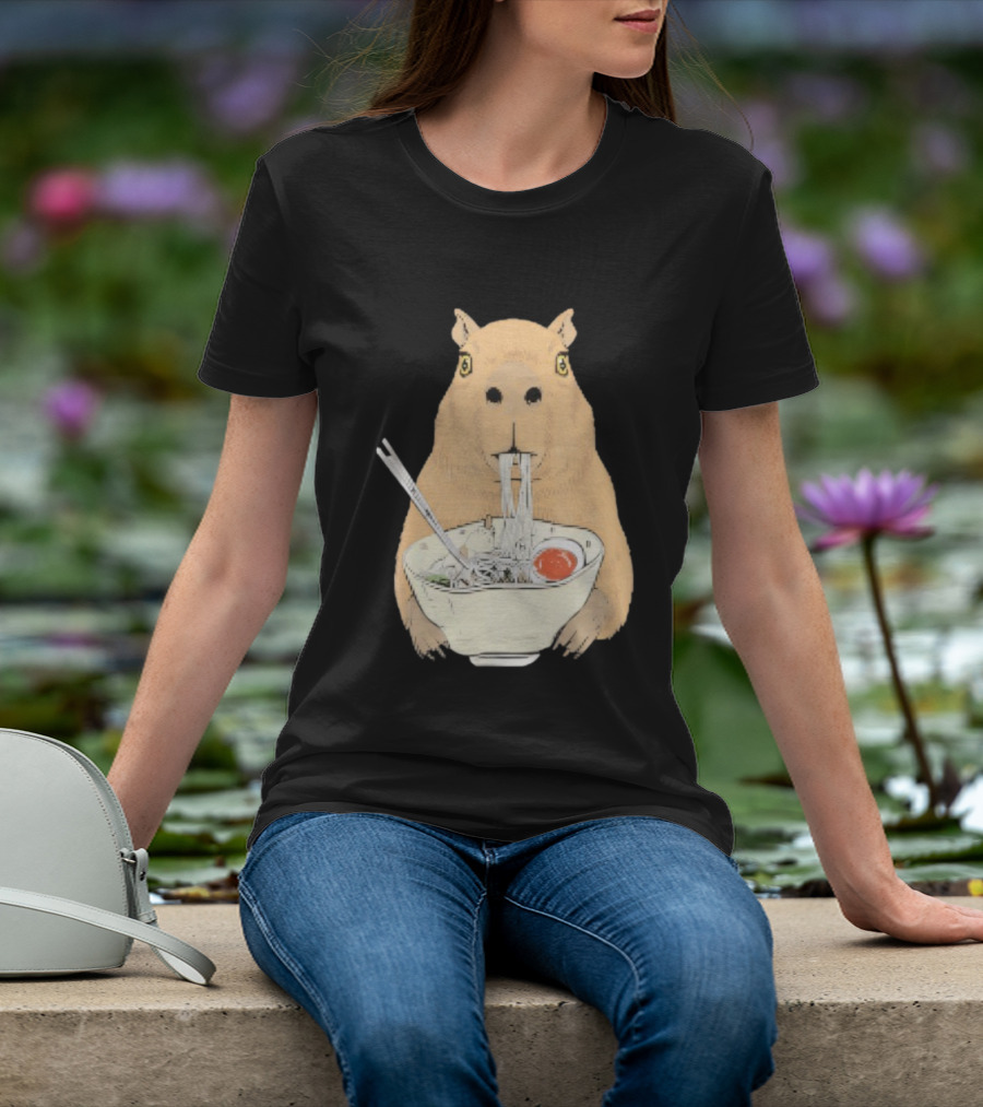 Capybara Eating Ramen Noodles Japanese Style T-Shirt