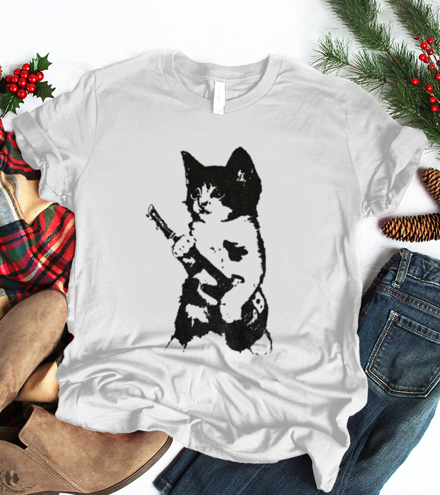 Rockstar Kitten Vintage Gun Holder Retro Style T-Shirt