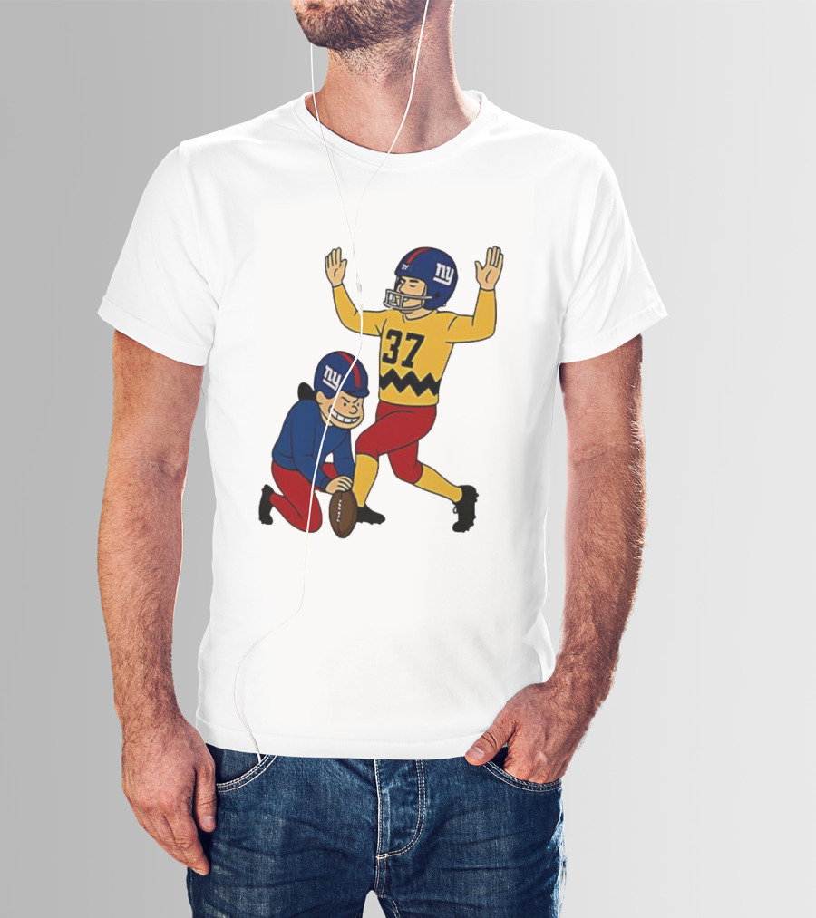 Younghoe Koo Charlie Brown Giants Football Kicker Miss Meme 37 T-Shirt