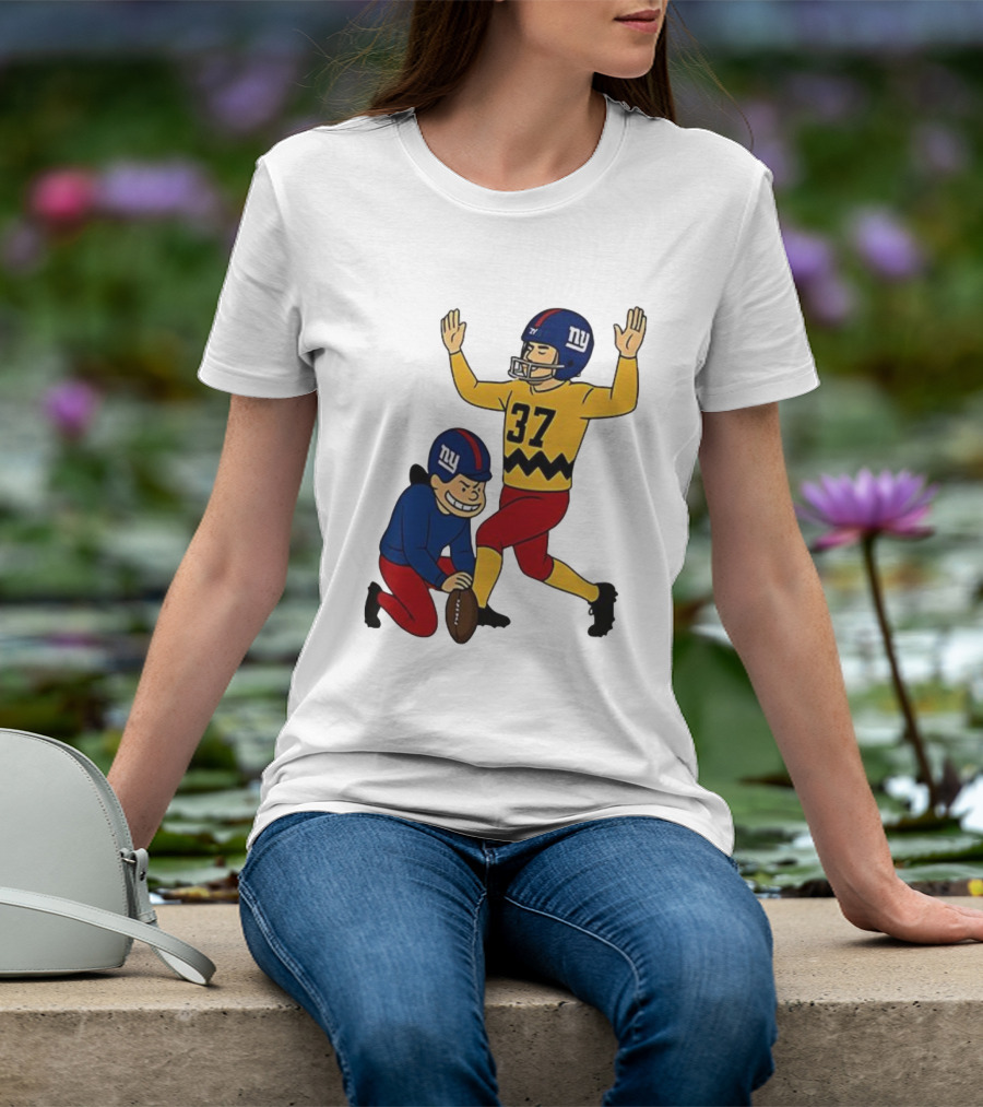 Younghoe Koo Charlie Brown Giants Football Kicker Miss Meme 37 T-Shirt