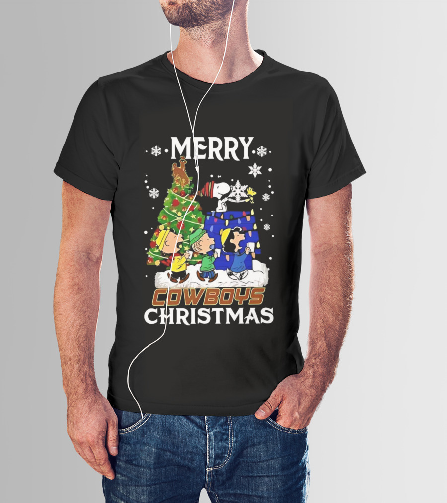 Merry Snoopy And Friends Cowboys Christmas Tree Celebration T-Shirt
