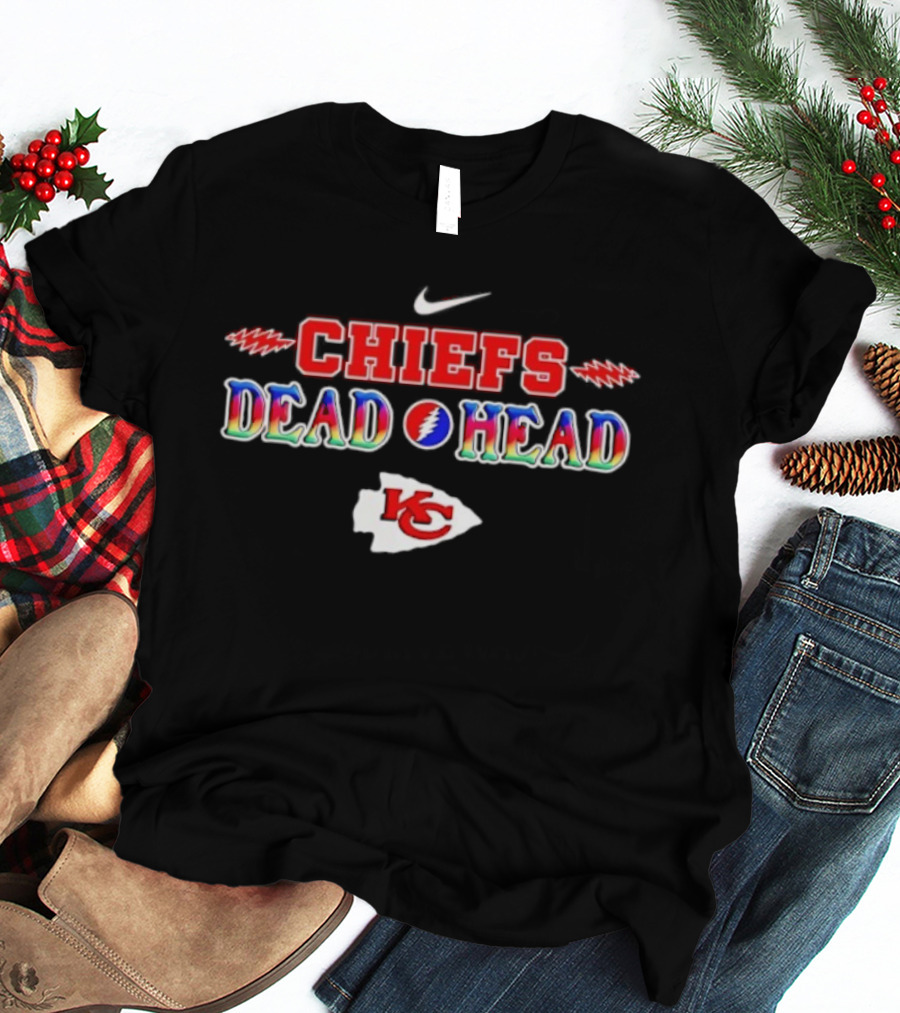 CHIEFS Dead Head KC Grateful Dead Style T-Shirt