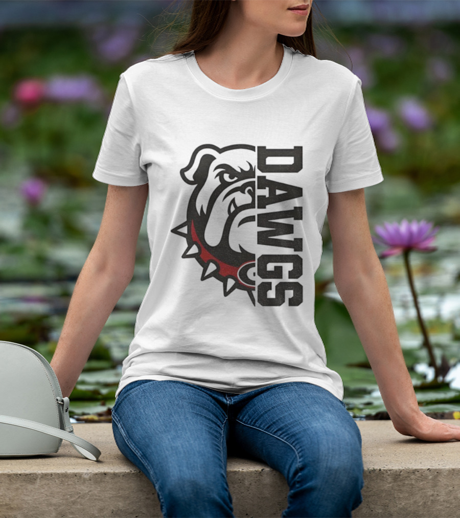 Georgia Bulldogs Dawgs Split Bulldog Graphic T-Shirt
