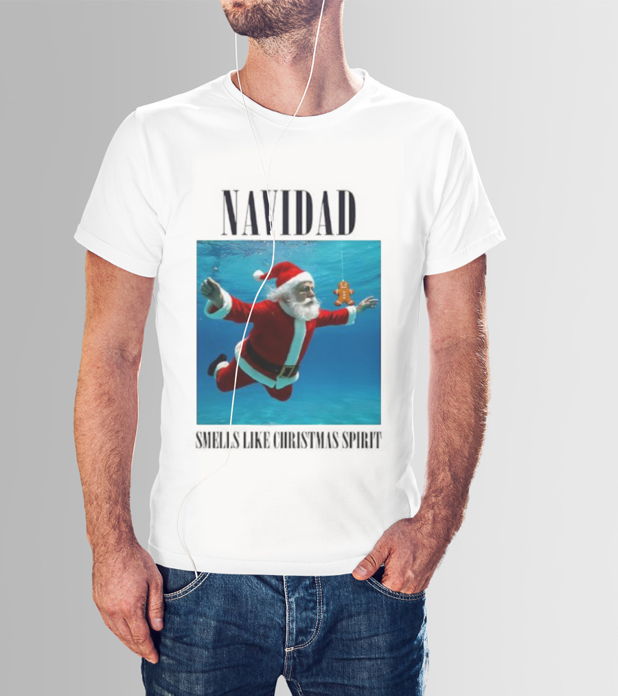 Navidad Santa Claus Underwater Smells Like Christmas Spirit T-Shirt