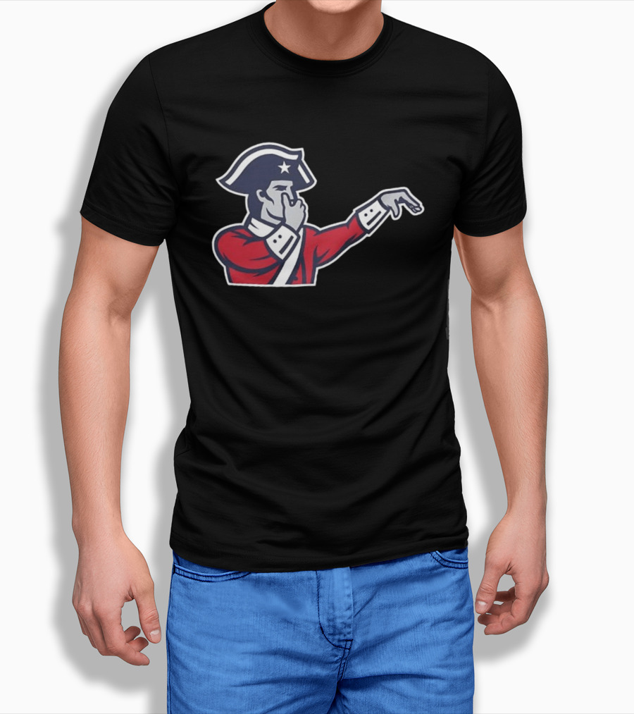 New England Patriots Hold Ya Nose Pat Patriot Gesture T-Shirt
