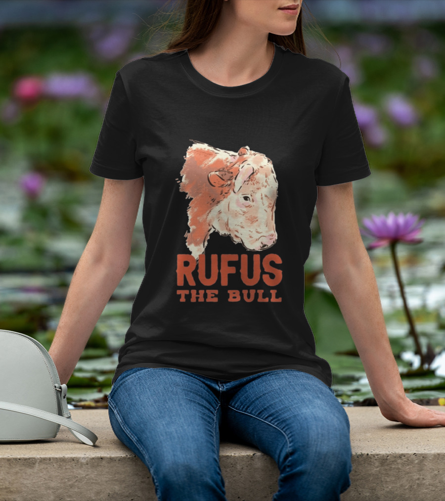 Rufus The Bull Cow Retro Style Rustic T-Shirt