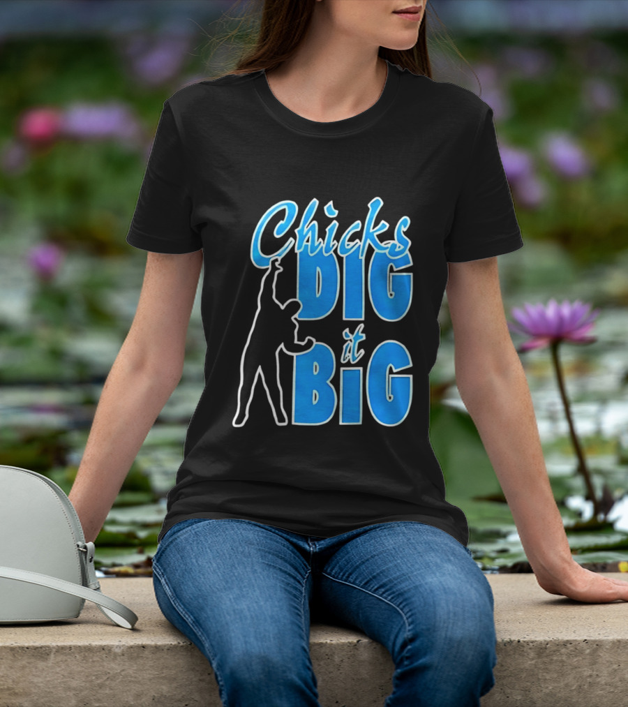 WWE Chicks Dig It Big Silhouette Gesture T-Shirt