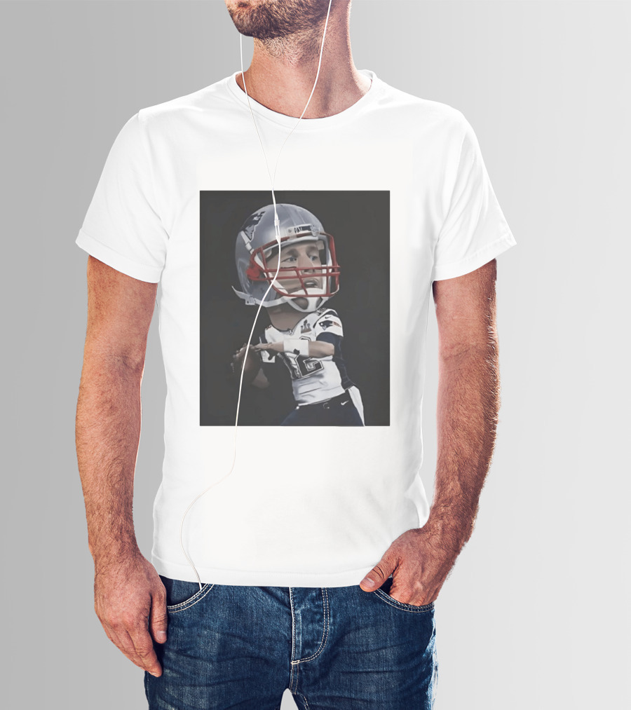 Tom Brady New England Patriots Caricature Super Bowl MVP Quarterback 12 Football Helmet T-Shirt