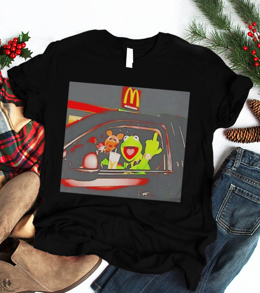 Kermit Frog Middle Finger Miss Piggy Car McDonald's Ride T-Shirt