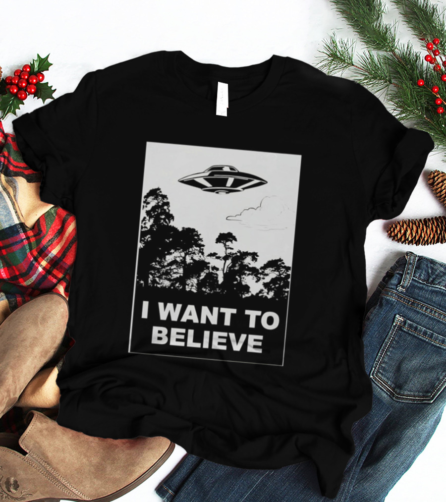 UFO I Want To Believe Flying Saucer Forest T-Shirt
