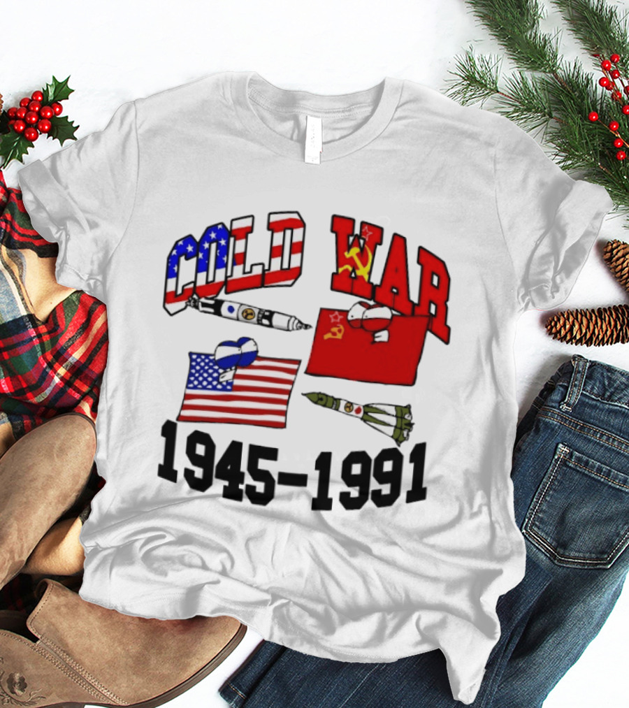 Cold War 1945 1991 American Soviet Rivalry Flags And Rockets T-Shirt