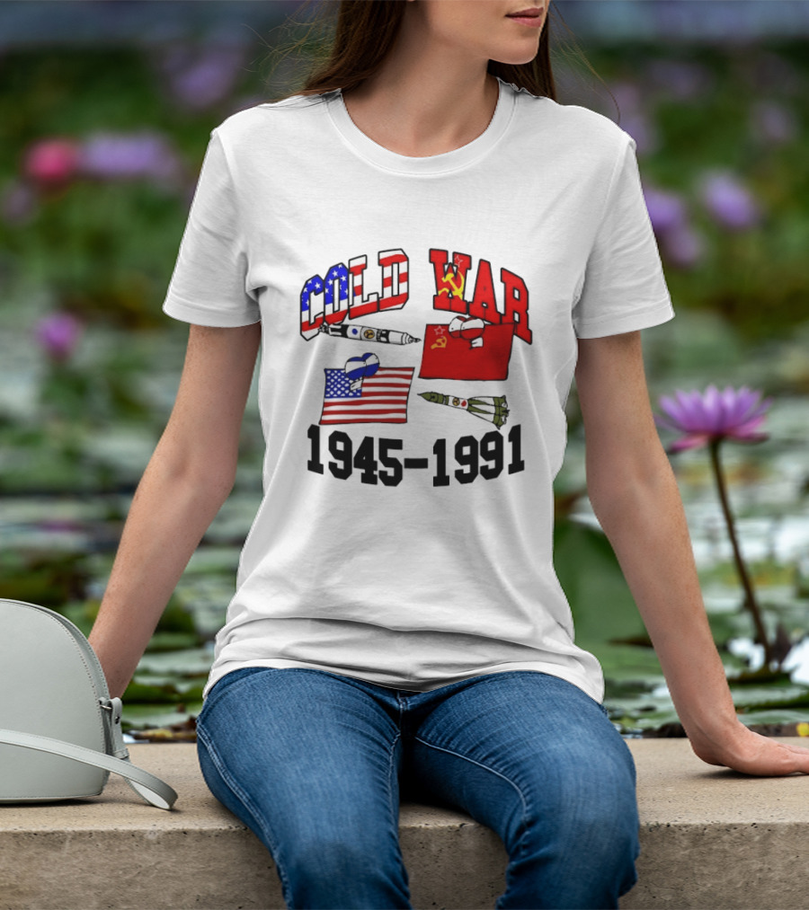 Cold War 1945 1991 American Soviet Rivalry Flags And Rockets T-Shirt