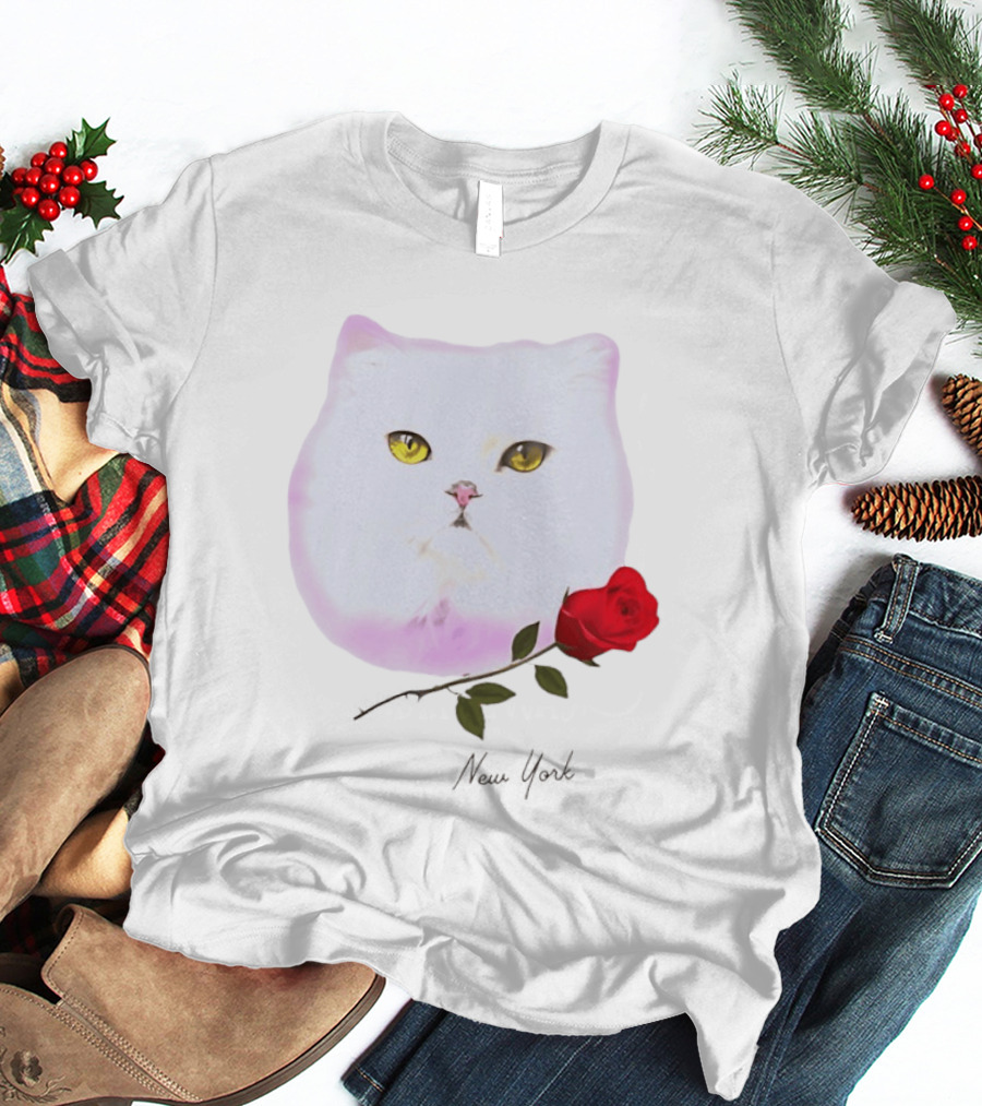 Cat Rose New York White Cat Face Yellow Eyes Red Rose T-Shirt