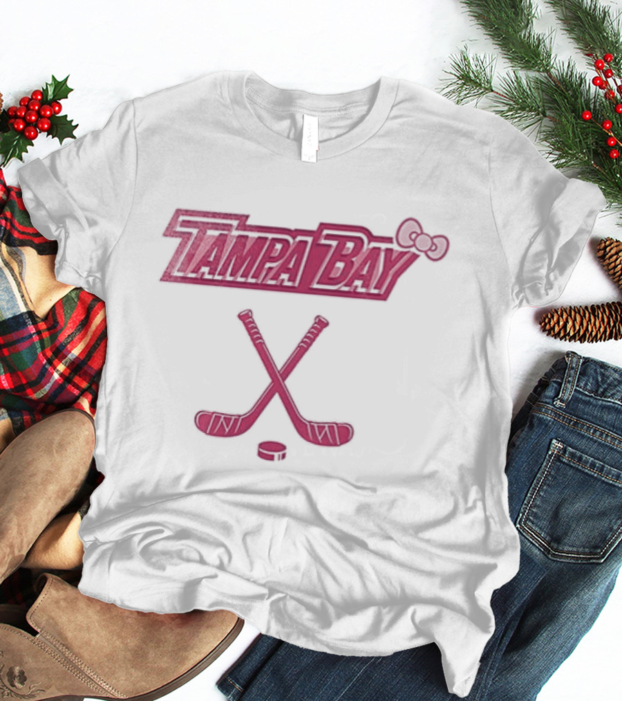 Tampa Bay Lightning Hello Kitty Crossed Hockey Sticks Bow T-Shirt