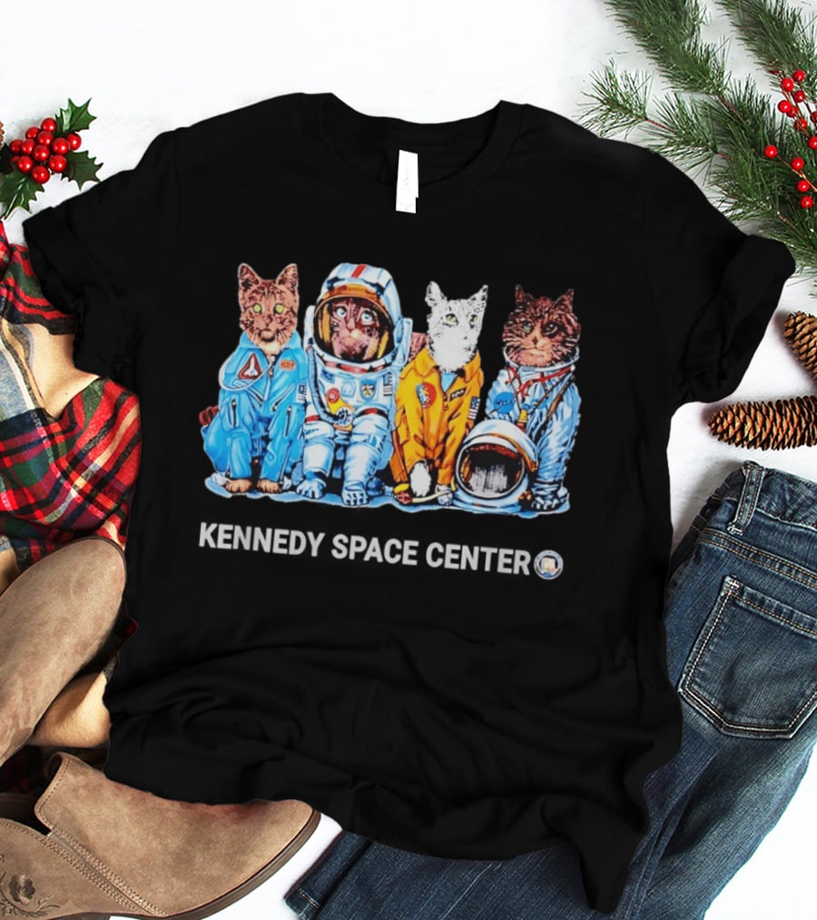 Kennedy Space Center Cats In Astronaut Suits T-Shirt