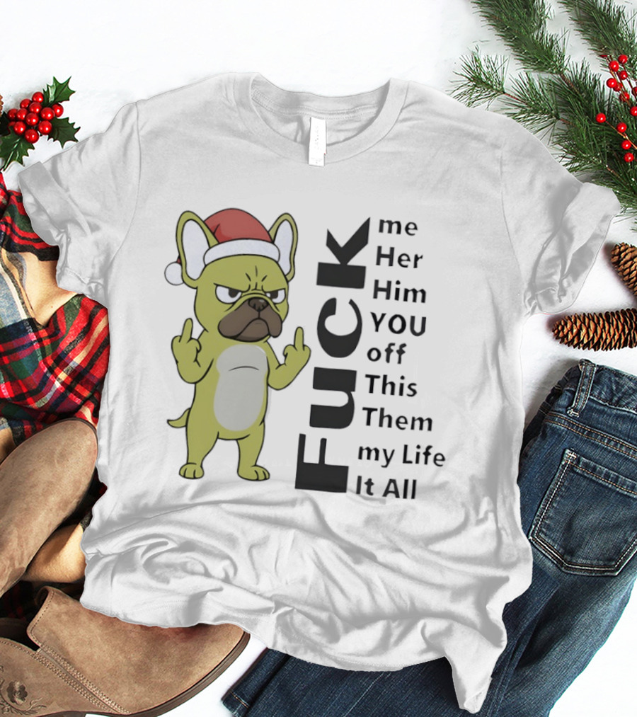Pug Dog Middle Finger Santa Hat Funny Rude Holiday Expression T-Shirt