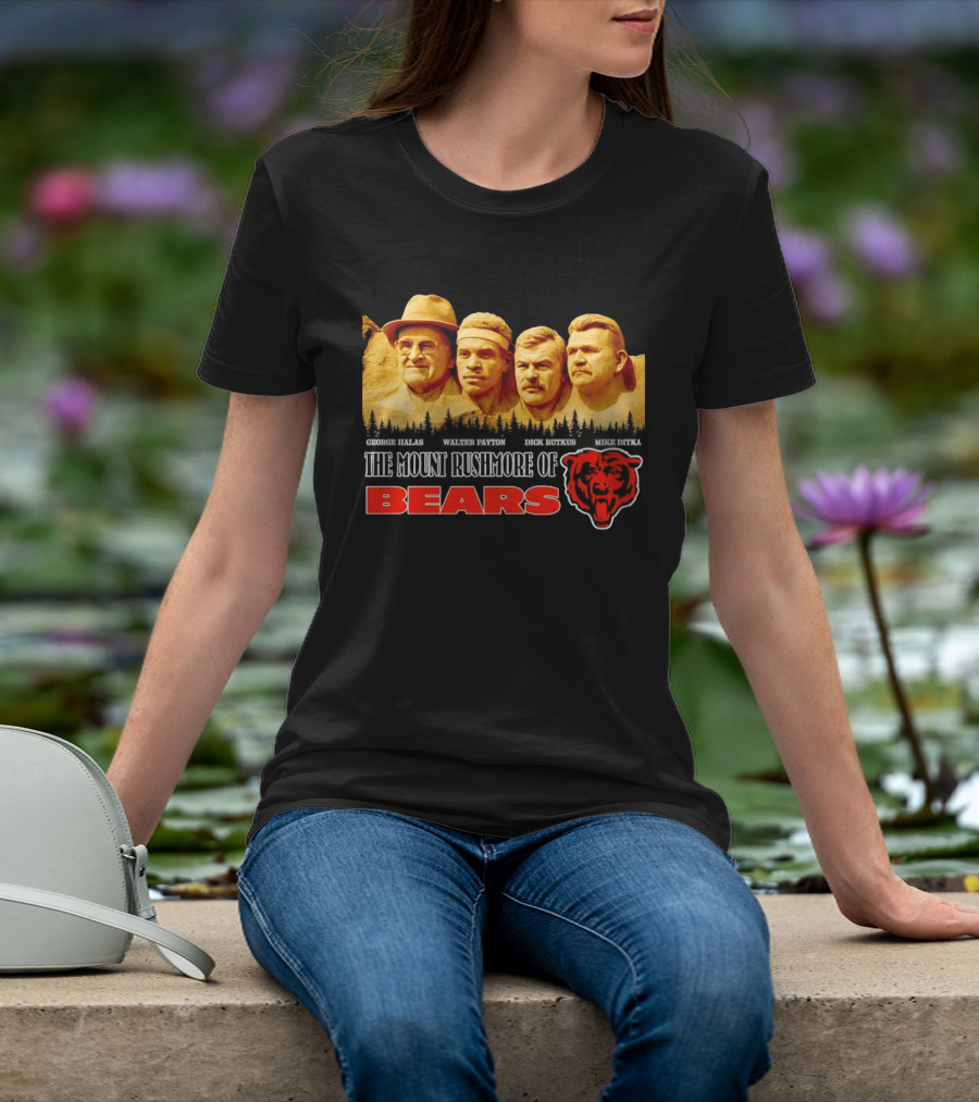 George Halas Walter Payton Dick Butkus Mike Ditka Chicago Bears Mount Rushmore T-Shirt