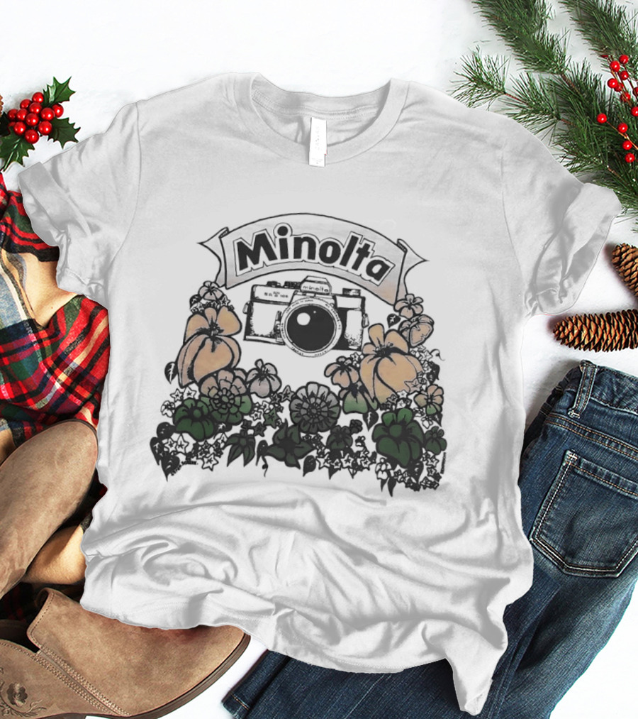 Minolta X700 Vintage Camera Floral Aesthetic T-Shirt