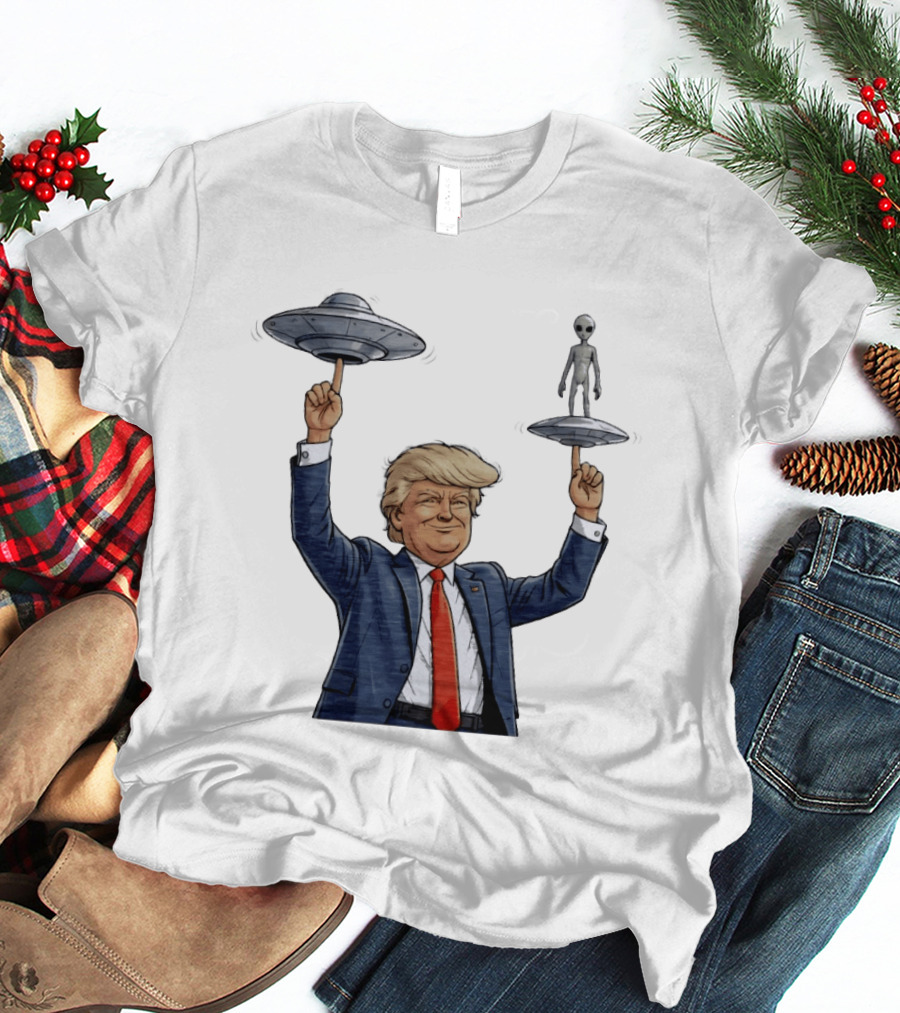 Trump Alien UFO Balancing Act Spinner T-Shirt
