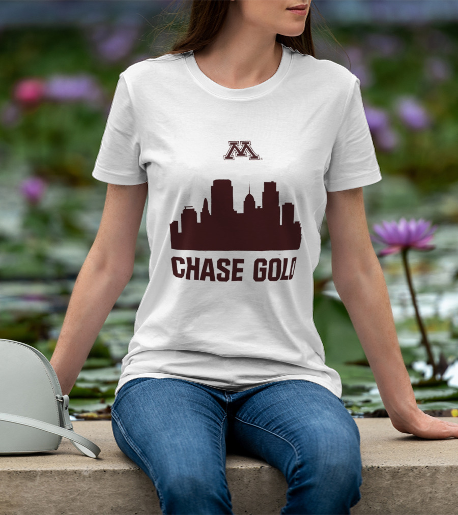 Minnesota Golden Gophers Chase Gold City Skyline T-Shirt