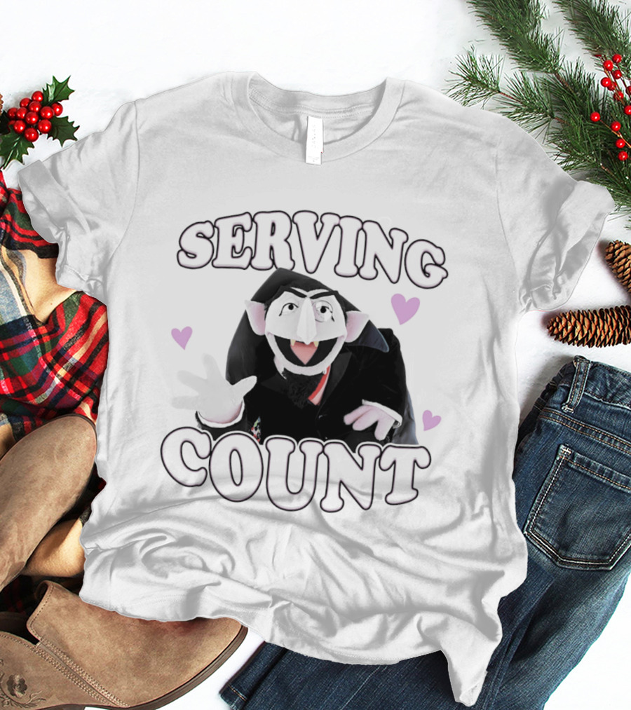 Serving Count Cartoon Vampire Hearts T-Shirt