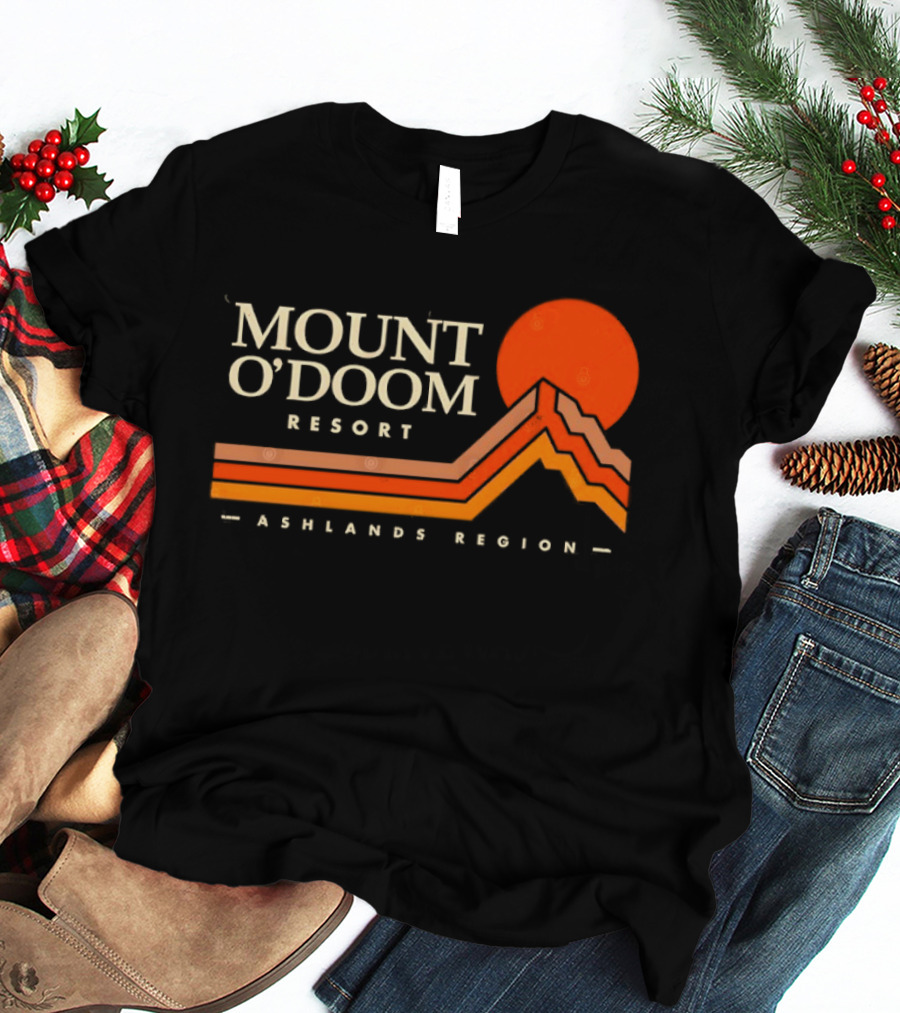 Mount O'Doom Resort Ashlands Region Sunset Retro Mountain T-Shirt