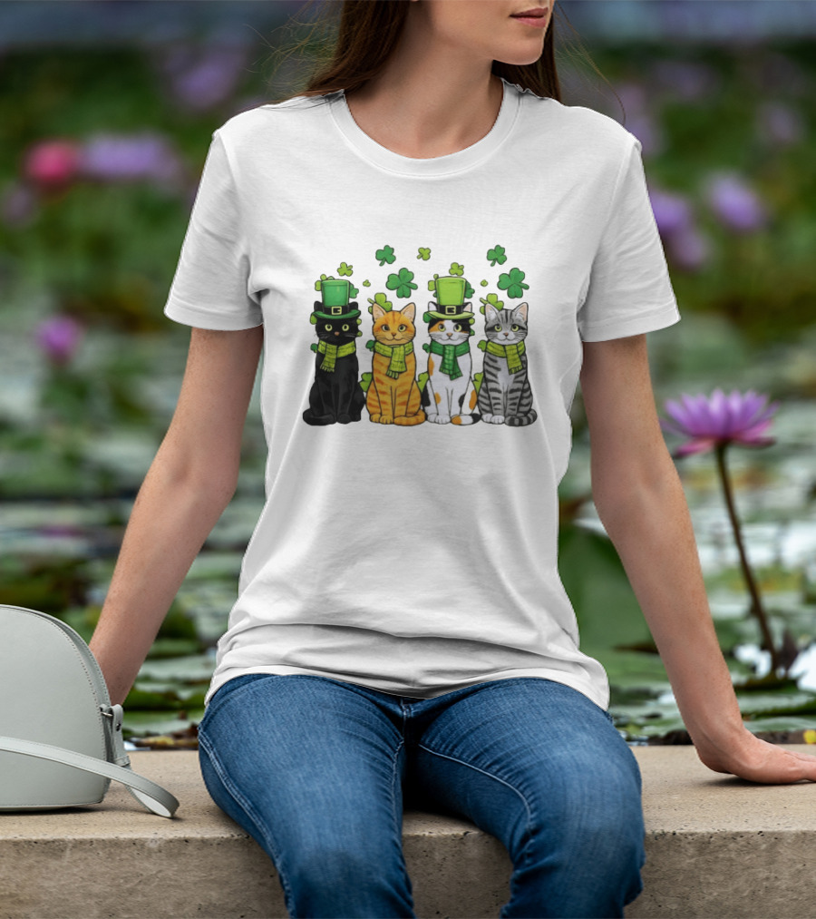 St Catrick's Day Black Cat Orange Tabby Cat Calico Cat And Gray Tabby Cat With Shamrocks And Green St Patrick's Hats T-Shirt
