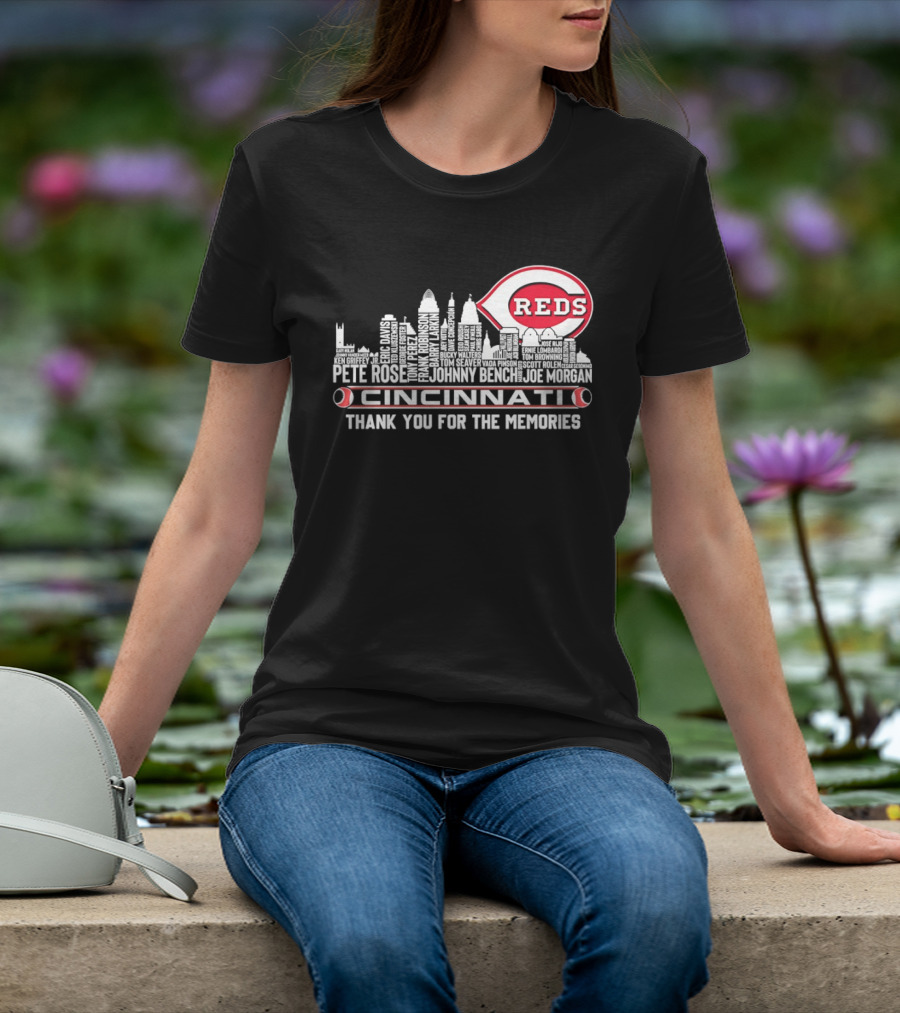 Cincinnati Reds Legends Skyline Thank You For The Memories T-Shirt