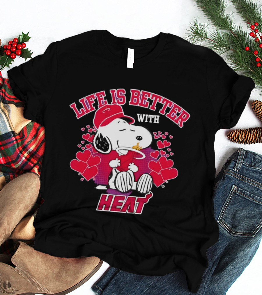 Life Is Better With Heat Snoopy Miami Heat Hearts T-Shirt
