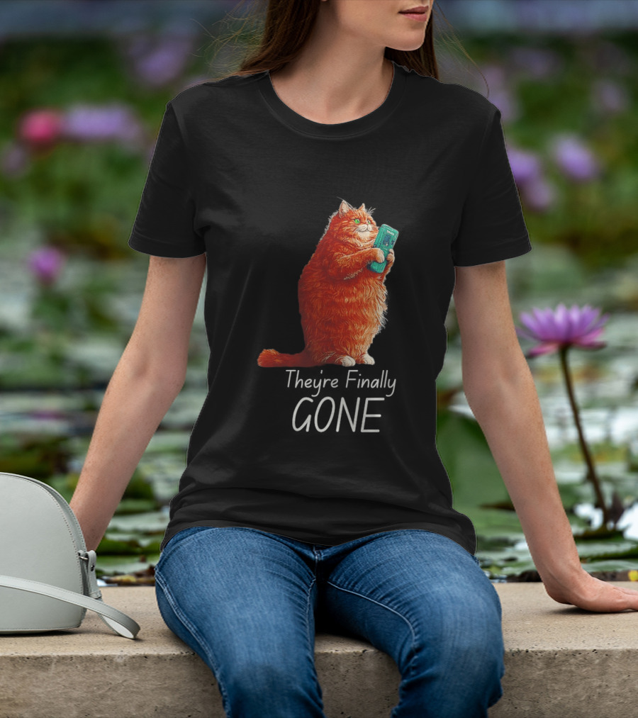 Cat They're Finally Gone Retro Video Game Console T-Shirt